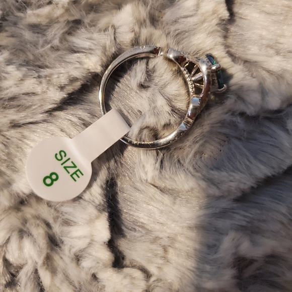 Ladies ring - Picture 8 of 10